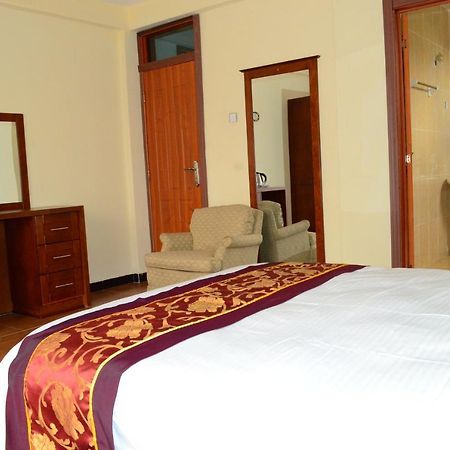 Abyssinia Guest House Addis Ababa Exterior foto