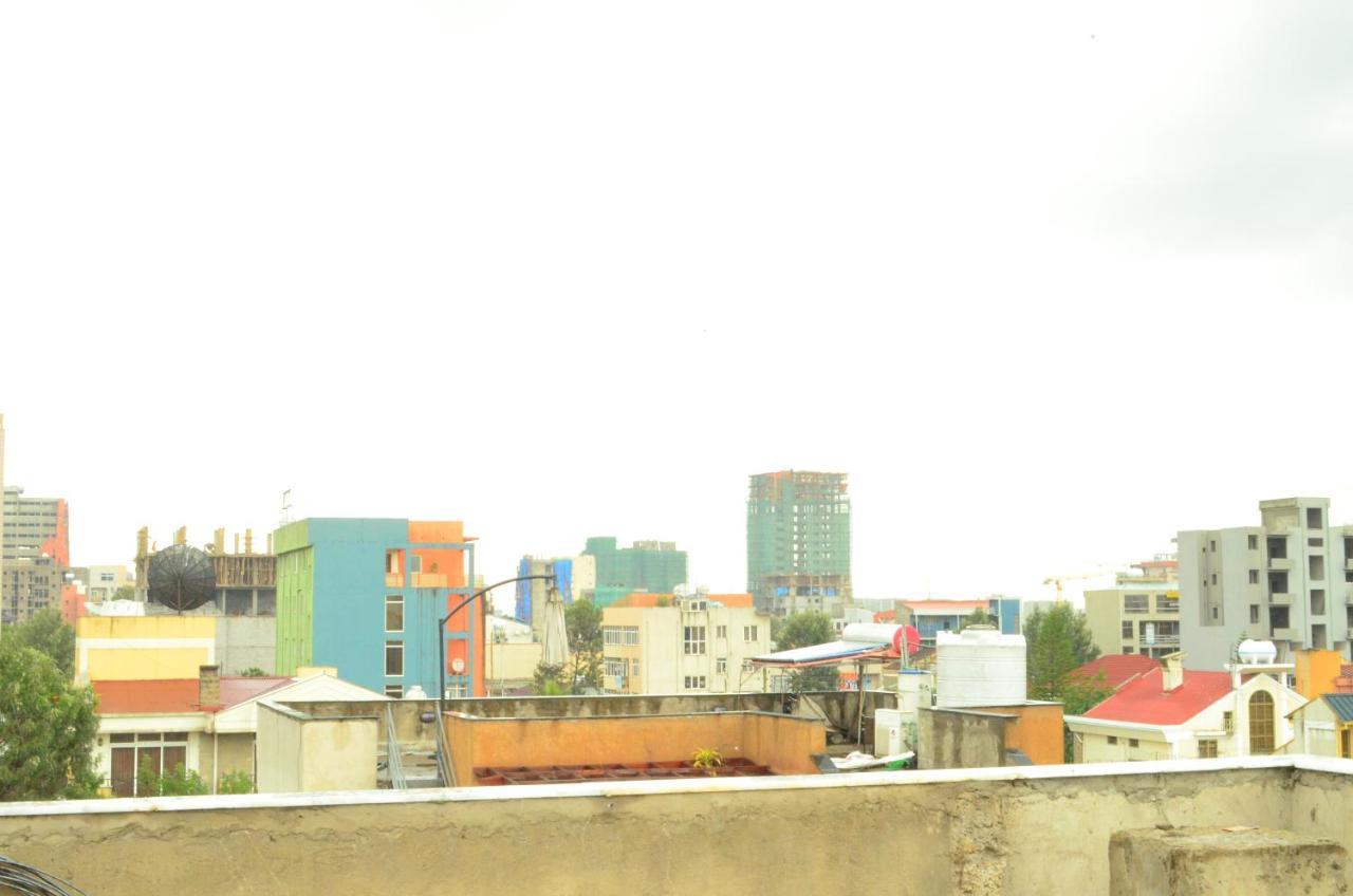 Abyssinia Guest House Addis Ababa Exterior foto